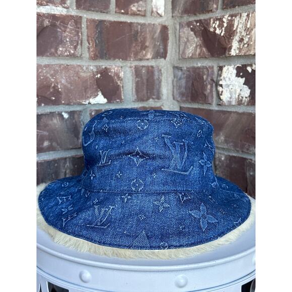 Louis Vuitton Bonnet Bucket Hat Denim and Shearling 31124 - Picture 1 of 9